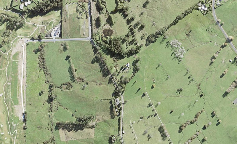 51 Cemetery Road, Silverdale - Carousel 1
