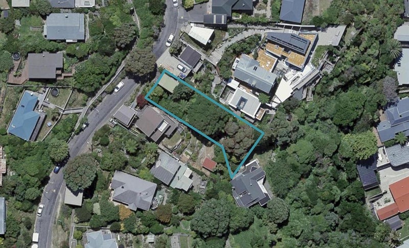 14 Napier Street, Karaka Bays, Wellington - Carousel 1