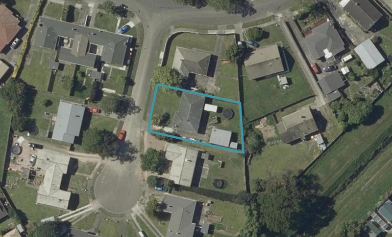 2 Cobb Place, Highbury, Palmerston North - Carousel 1