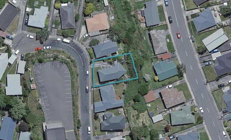 12 Jane Grove, Paparangi, Wellington - Carousel 1