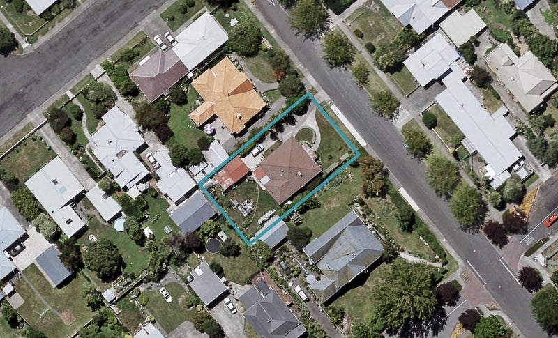 702 Henry Street, Raureka, Hastings - Carousel 1