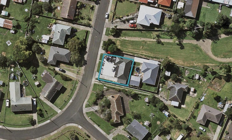 72 Franklyne Road, Otara, Auckland - Carousel 1