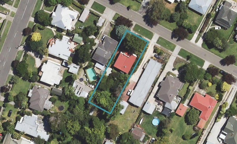 7 Iranui Road, Inner Kaiti, Gisborne - Carousel 1