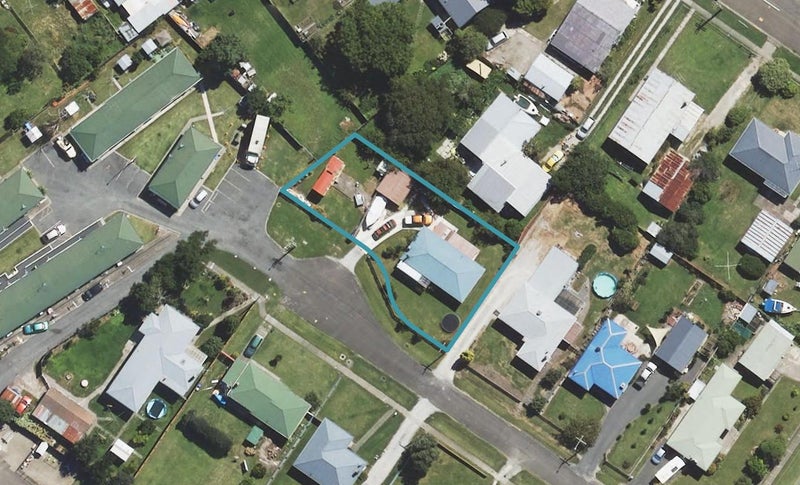 26 Wildish Street, Outer Kaiti, Gisborne - Carousel 1