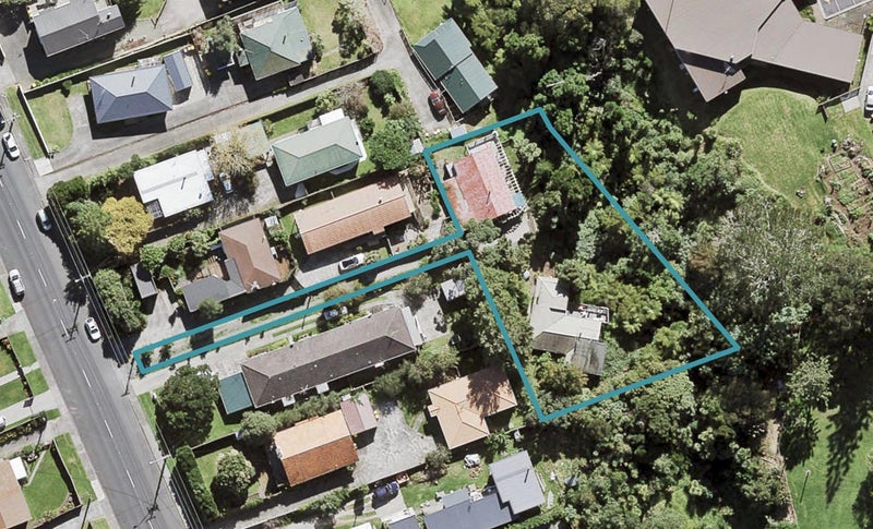 2/305 Rangatira Road, Beach Haven, Auckland - Carousel 1