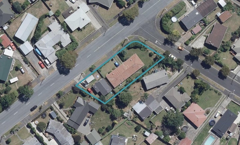 24 Nevada Road, Silverdale, Hamilton - Carousel 1