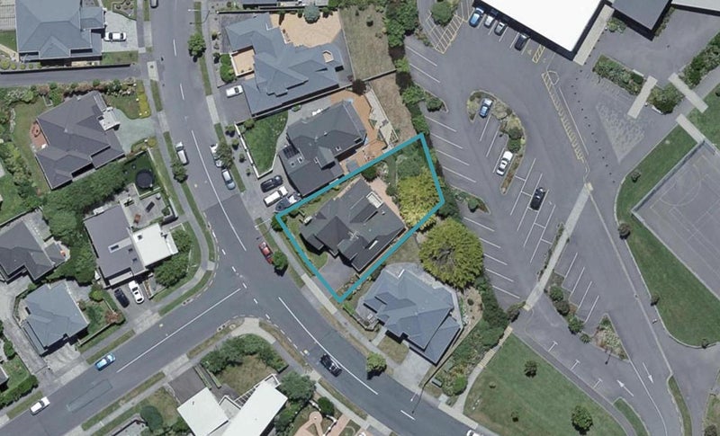52 Amesbury Drive, Churton Park, Wellington - Carousel 1