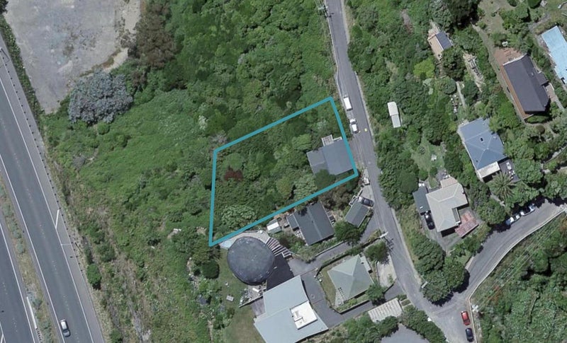 5 Malvern Road, Ngauranga, Wellington - Carousel 1