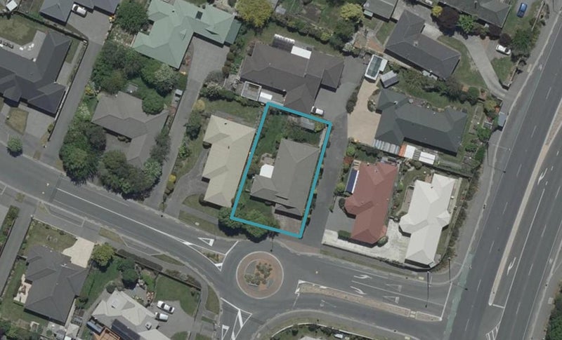 8 Kintyre Drive, Broomfield, Christchurch - Carousel 1