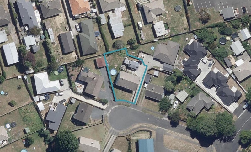 4 Hume Place, Fairfield, Hamilton - Carousel 1