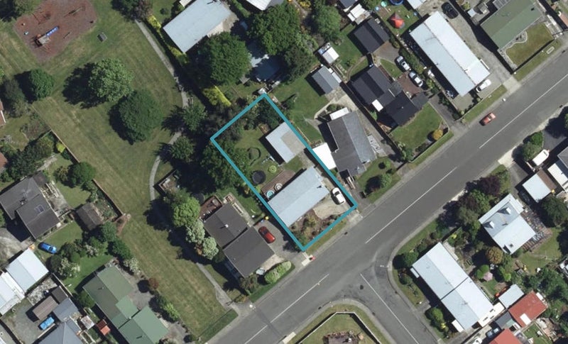 33 Cautley Street, Richmond - Carousel 1