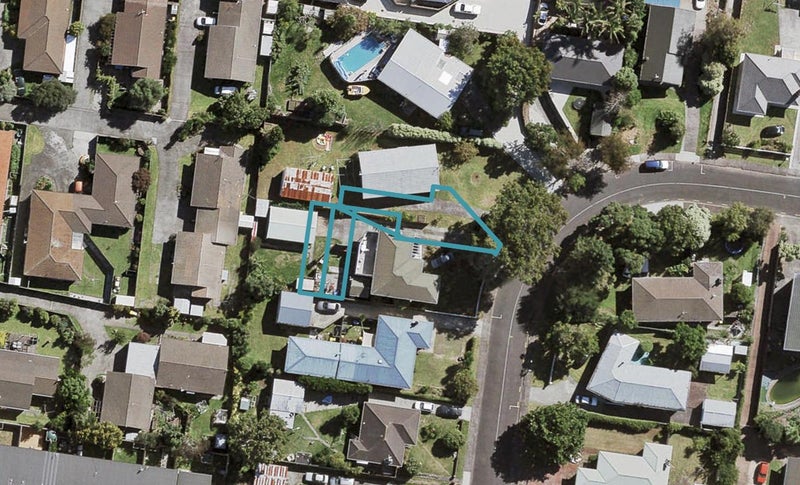 3/51 Te Kanawa Crescent, Henderson, Auckland - Carousel 1