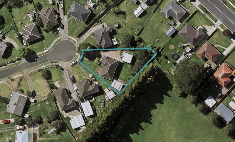 7 Don Place, Otara, Auckland - Carousel 1
