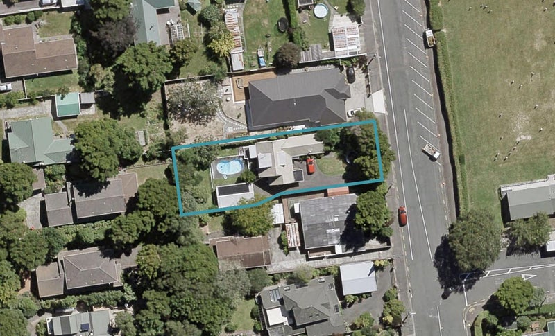 10 Benzie Avenue, Wallaceville, Upper Hutt - Carousel 1