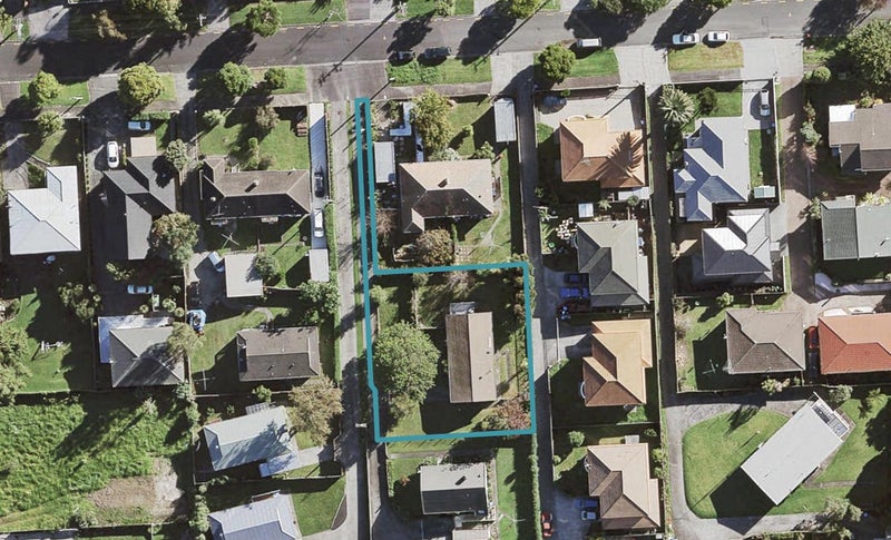 13A Cradock Street, Avondale, Auckland - Carousel 1