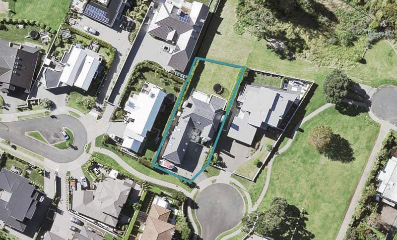 22 Tranquility Rise, Mellons Bay, Auckland - Carousel 1