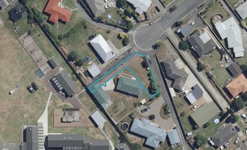 1/27 Norman Street, Nawton, Hamilton - Carousel 1