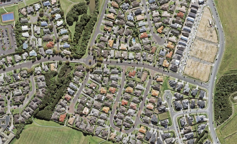 1 Richfield Crescent, Westgate, Auckland - Carousel 1