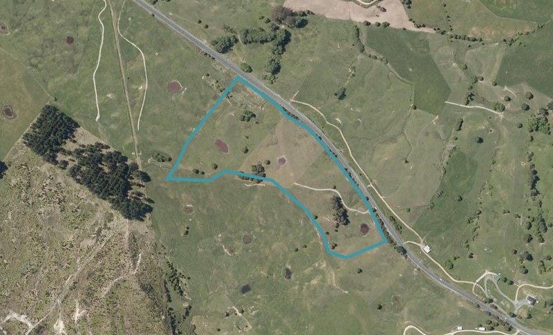 0 State Highway 1, Umawera - Carousel 1
