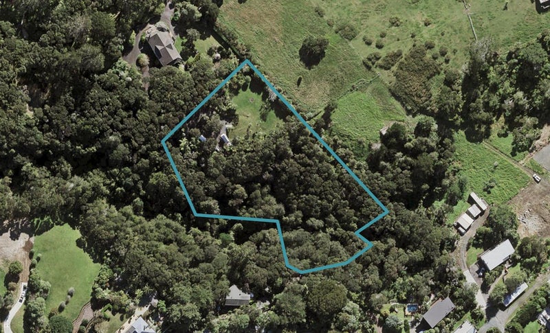 3B Emily Lane, Greenhithe, Auckland - Carousel 1
