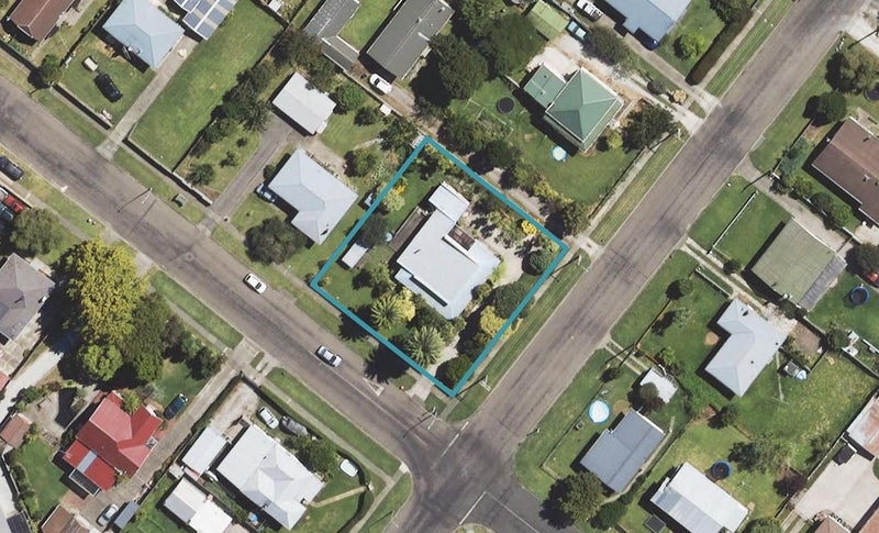 21 Gordon Street, Mangapapa, Gisborne - Carousel 1
