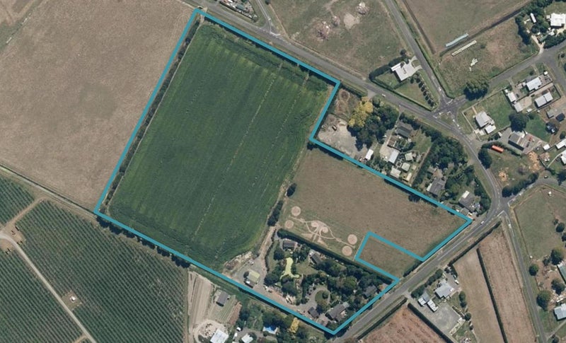 527 Lawn Road, Clive, Hastings - Carousel 1