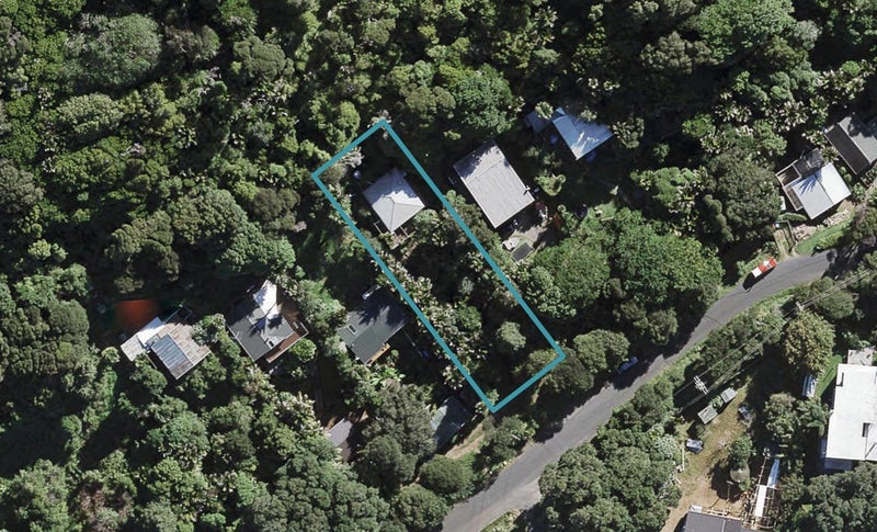 15 Glen Brook Road, Omiha, Waiheke Island - Carousel 1