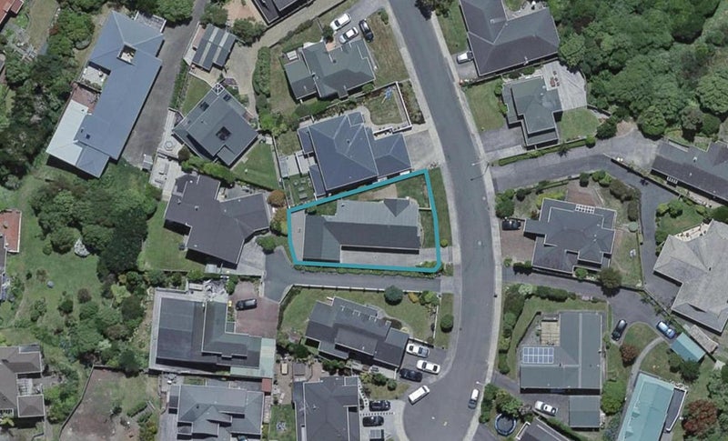16 Ronald Woolf Place, Churton Park, Wellington - Carousel 1