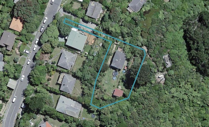 40 Montgomery Avenue, Karori, Wellington - Carousel 1