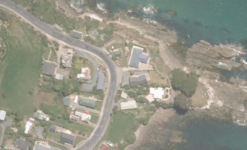 11 Esplanade, Balclutha - Carousel 1
