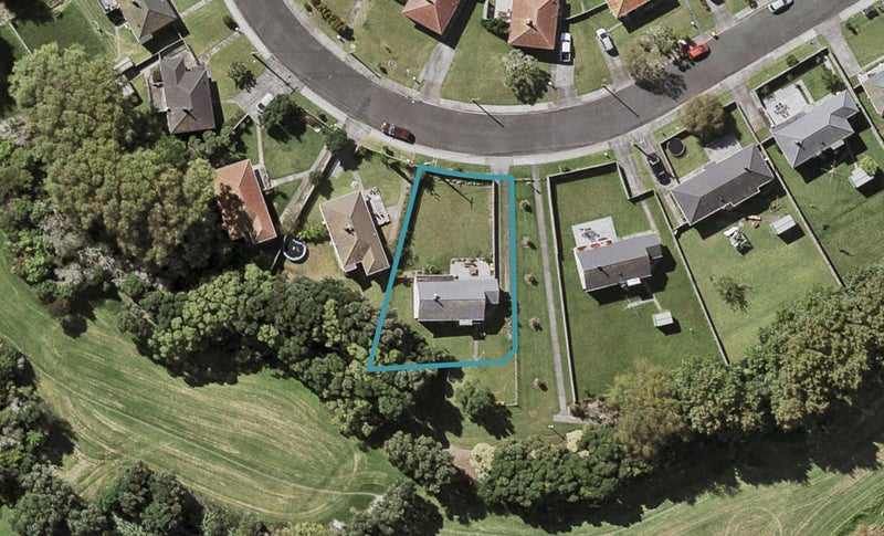49 Plymouth Crescent, Bayswater, Auckland - Carousel 1