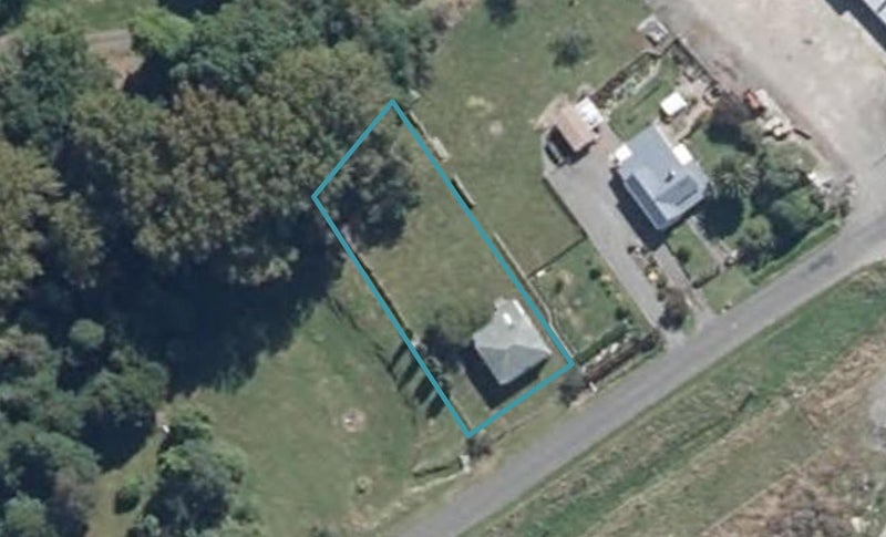 15 Kotukutuku Road, Hunterville - Carousel 1