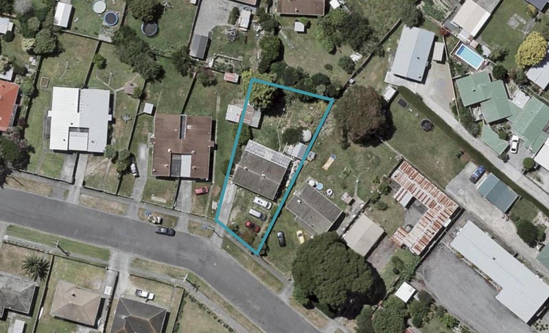 7 Temuera Street, Otaki - Carousel 1