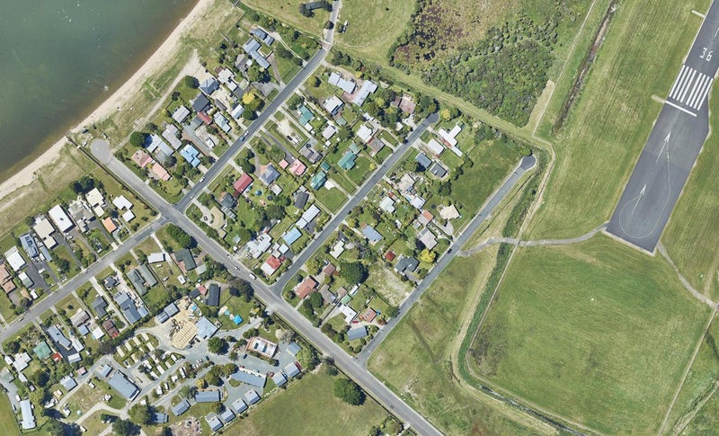 3 Wyndham Road, Hannahs Bay, Rotorua - Carousel 1