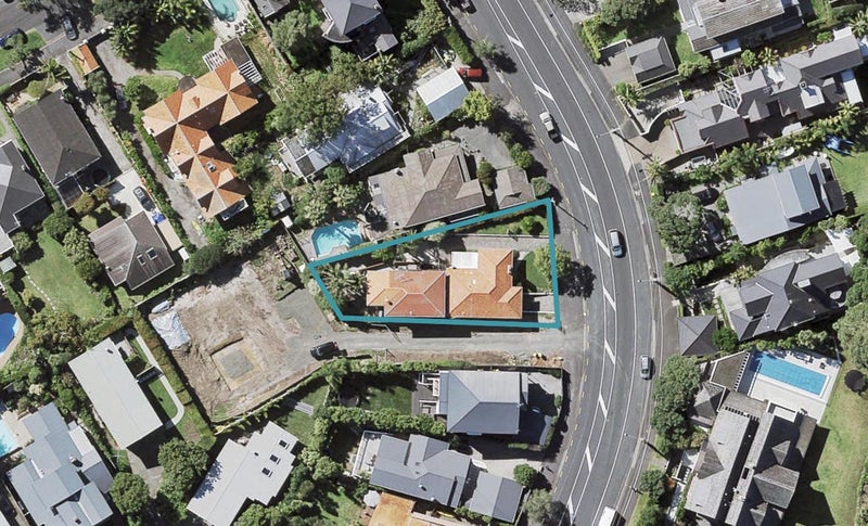 2/115 Vauxhall Road, Narrow Neck, Auckland - Carousel 1