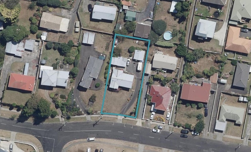 37 Cowley Drive, Temple View, Hamilton - Carousel 1