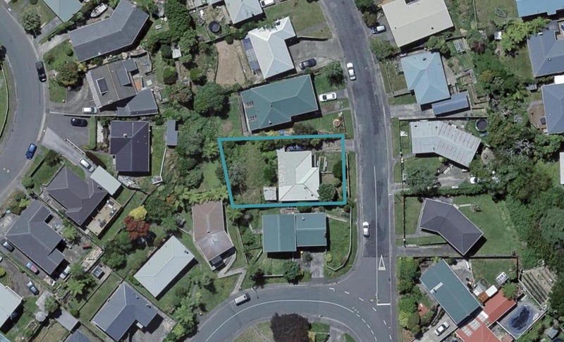 49 Batchelor Street, Newlands, Wellington - Carousel 1