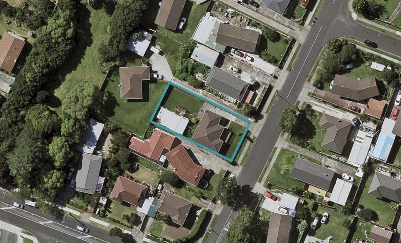 6 Israel Avenue, Clover Park, Auckland - Carousel 1