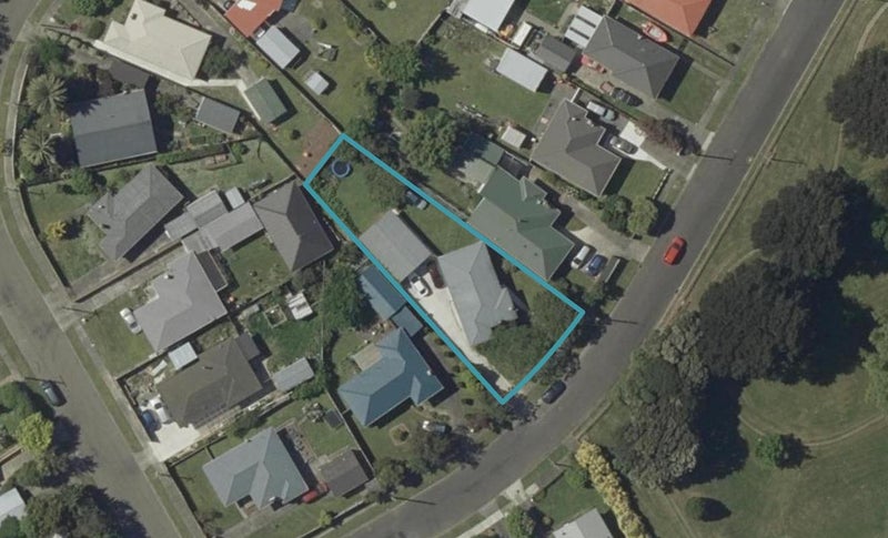 45 Duff Crescent, Highbury, Palmerston North - Carousel 1