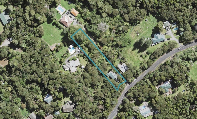 743 West Coast Road, Oratia, Auckland - Carousel 1