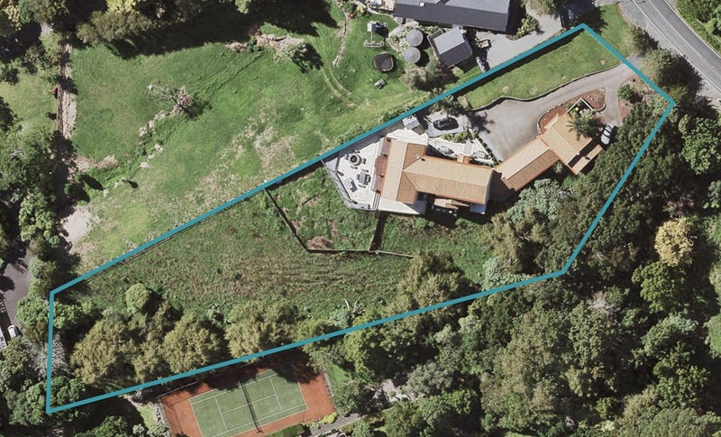 248 Point View Drive, Dannemora, Auckland - Carousel 1