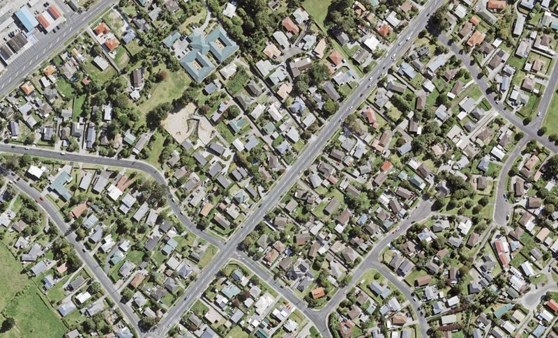 53 Forest Hill Road, Henderson, Auckland - Carousel 1