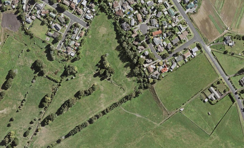 37 Bannockburn Road, Ōpaheke, Papakura - Carousel 1