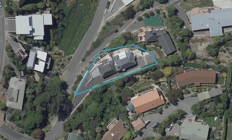 2 Iles Lane, Cashmere, Christchurch - Carousel 1