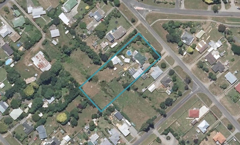 72 Grey Street, Shannon, Shannon - Carousel 1
