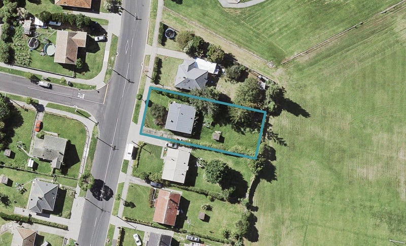 42 Elstree Avenue, Glen Innes, Auckland - Carousel 1