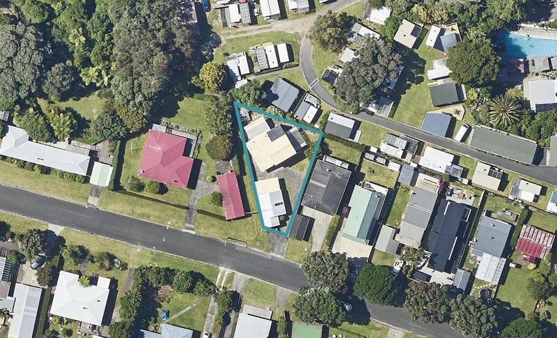 46 Ocean View Road, Waihi Beach, Waihi Beach - Carousel 1