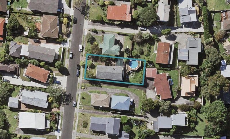 26 KNIGHTSBRIDGE DR, Forrest Hill, Auckland - Carousel 1