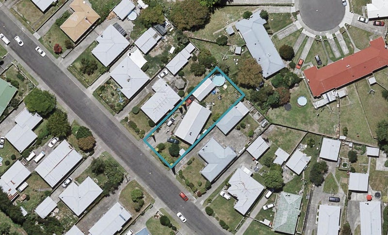 415 Huia Street, Camberley, Hastings - Carousel 1