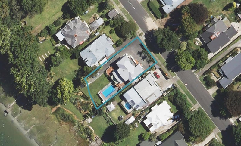 108 Stout Street, Whataupoko, Gisborne - Carousel 1